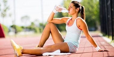 vzdrževanje režima pitja in pravilne prehrane